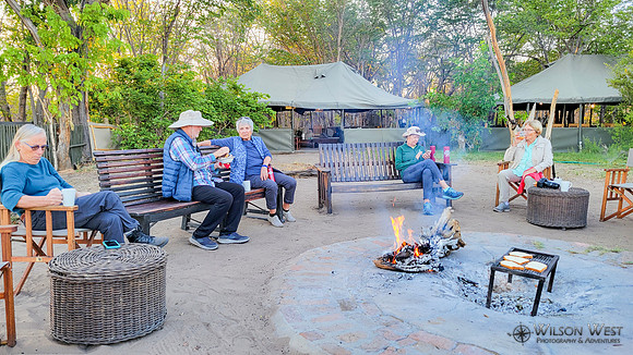 Breakfast around the campfire